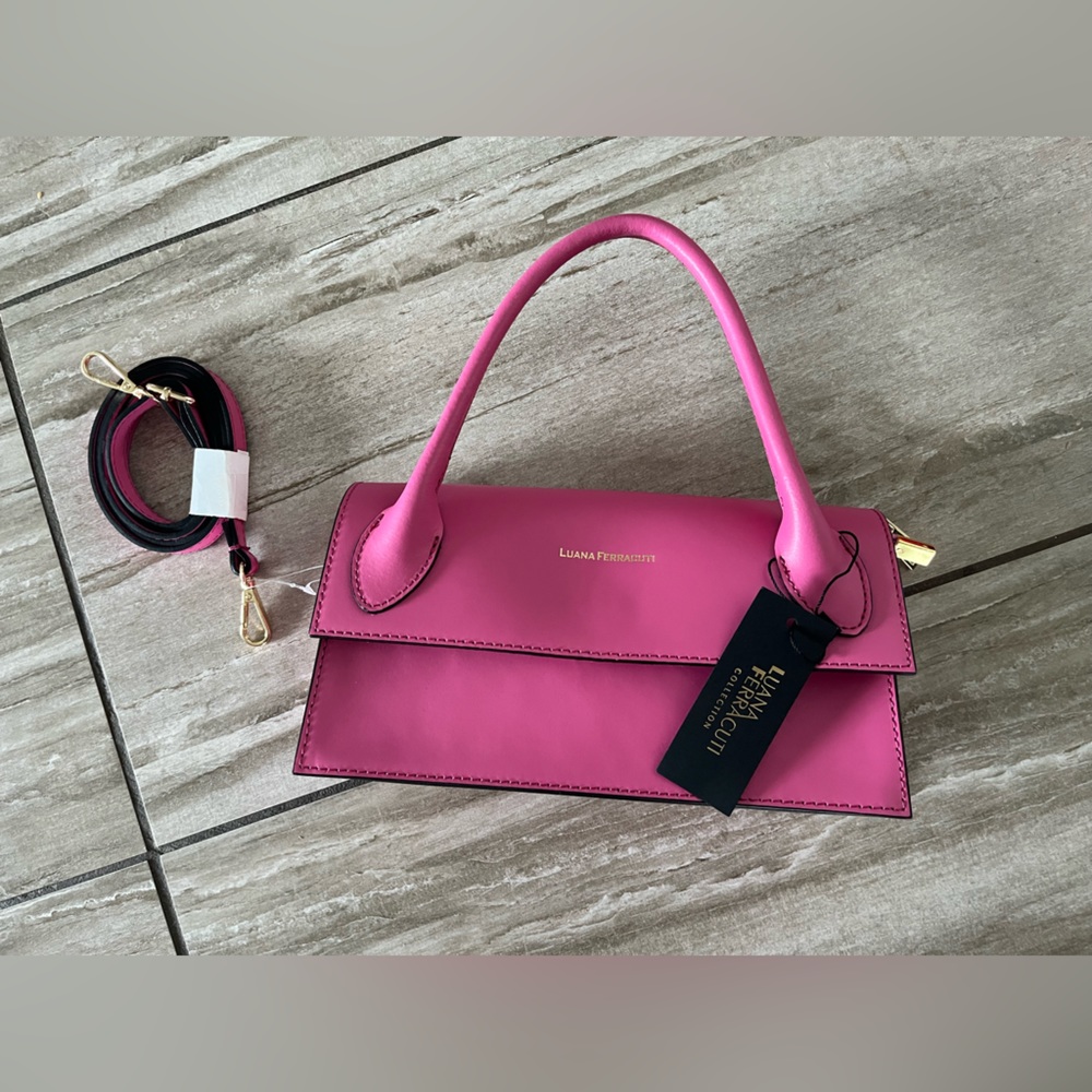 NWT LUANA FERRACUTI pink purse
